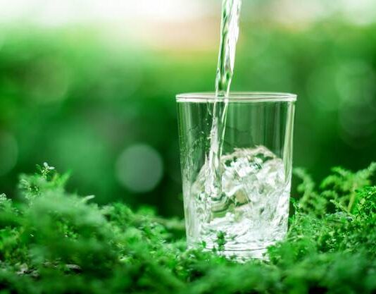 Как на Руси на День Нила 20 мая загадывали желание на воду