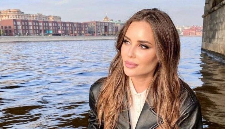
Одинокая звезда КВН: почему Юлия Михалкова так и не вышла замуж                