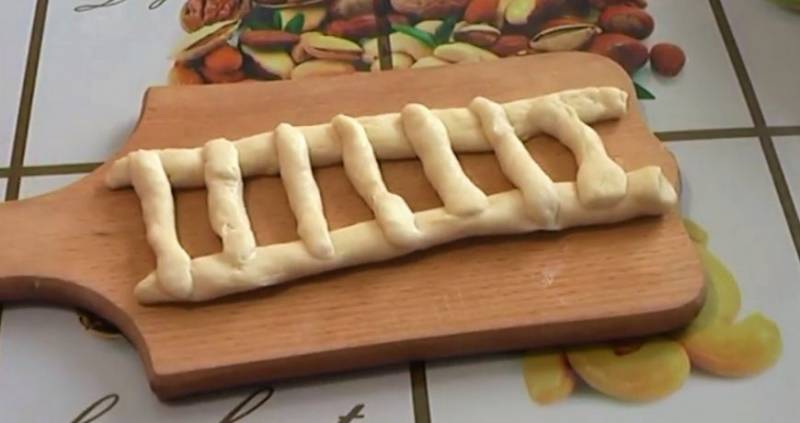 
Пошаговый рецепт невероятно вкусной «лесенки» на Вознесение Господне                