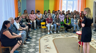 
        В Новгородской области родители получают консультации по обеспечению дорожной безопасности детей в летний период    