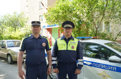 В Липецкой области автоинспекторы спасли жизнь мужчине, получившему серьезную бытовую травму