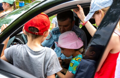 В рамках летней оздоровительном кампании сотрудники Госавтоинспекции Свердловской области проводят полезные практикумы по безопасности на дороге