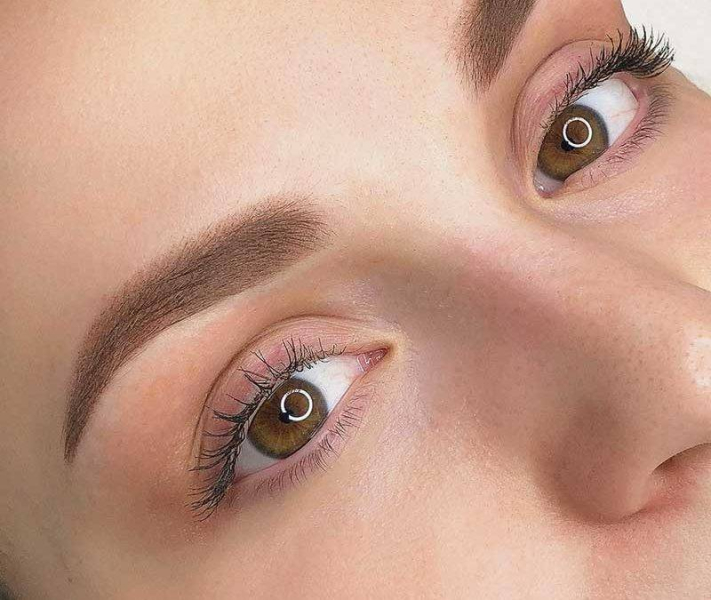 
Что нужно знать о татуаже бровей: как долго держится эффект процедуры                