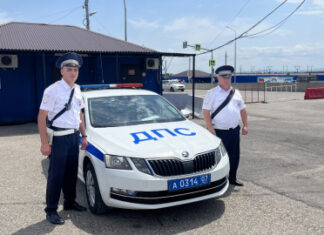 Инспекторы ДПС Кабардино-Балкарии оперативно сопроводили беременную женщину в роддом