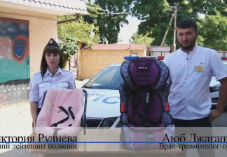 На Ставрополье сотрудники Госавтоинспекции и медики презентуют видеоуроки по ПДД для молодых родителей