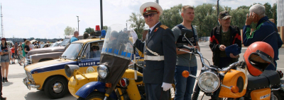 
        Новгородцы и гости города стали участниками мероприятий, посвященных 87-й годовщине образования Госавтоинспекции     