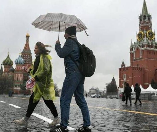 Нешуточная жара и переменчивая погода: прогноз погоды в начале сентября 2023 года для разных регионов России