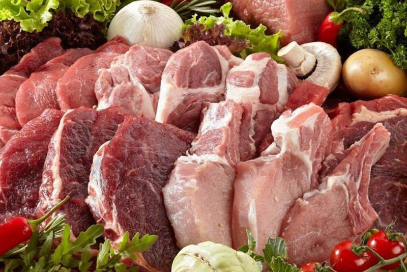 
От редких деликатесов к повседневному столу: какие обычные продукты раньше ели только богатые                