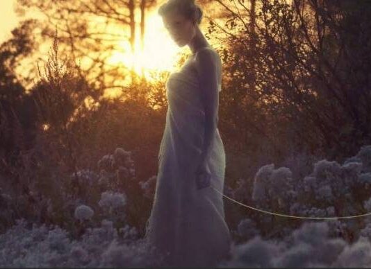 «Подарок» от новолуния: очень тяжелая неделя с 14 по 20 августа 2023 года будет у трех знаков зодиака