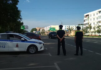 В Подмосковье инспектор ДПС оказал помощь участнику дорожного движения, задыхавшемуся от астматического приступа