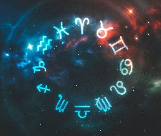 Звезда «Битвы экстрасенсов» Мехди Эбрагими Вафа дал астропрогноз на вторую половину августа 2023 года для всех знаков зодиака