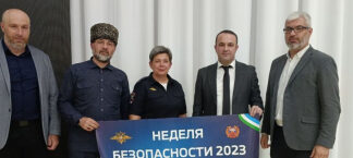 Автоинспекторы Кабардино-Балкарии, представители муниципалитета, духовенства и блогеры приняли участие в общегородском родительском собрании