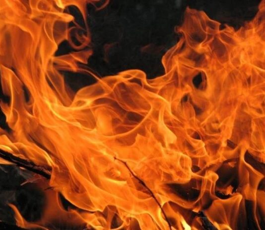 Почему в праздник иконы «Неопалимая Купина» 17 сентября пожар тушили молоком