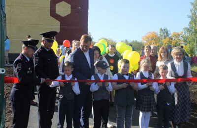 Руководство Госавтоинспекции Свердловской области приняло участие в торжественном открытии автомобильного городка в Первоуральске
