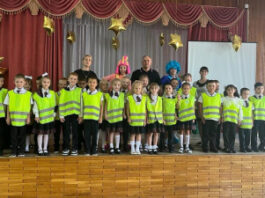 Сотрудники Госавтоинспекции Адыгеи провели торжественное посвящение первоклассников в пешеходы