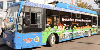 В Туле при поддержке Госавтоинспекции и городской администрации стартовал муниципальный проект «Троллейбус дорожной безопасности»