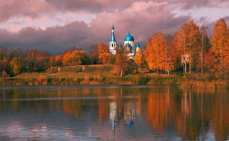 
Воздвижение Креста Господня: традиции, запреты и приметы 27 сентября                
