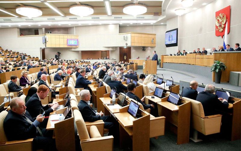 
            Госдума решила пока не признавать водительские права Армении в России
        