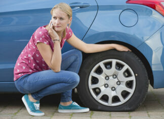 Что делать, если на дороге сломалось колесо: советы и рекомендации