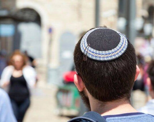 Антисемитизм в Европе: почему в Мюнхене евреям запретили носить иудейские символы?