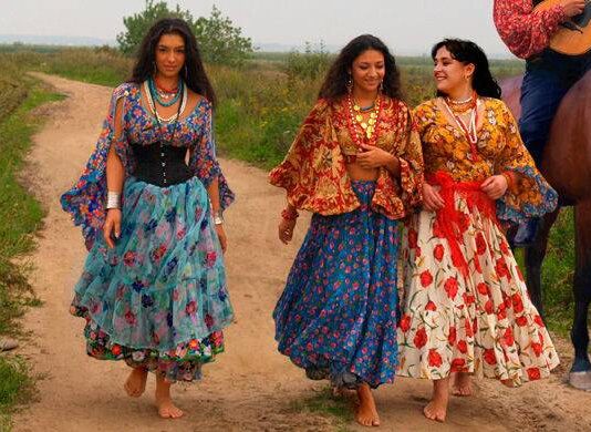 Цыганский быт: одиннадцать безумных традиций и обычаев, которые продолжают существовать сегодня