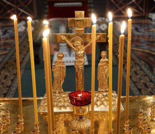 Дмитриевская родительская суббота-2023: как поминать умерших дома, если не можешь доехать до церкви и кладбища 28 октября