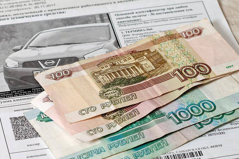 
Кого коснется закон о штрафах в 40 тысяч, подписанный Путиным                