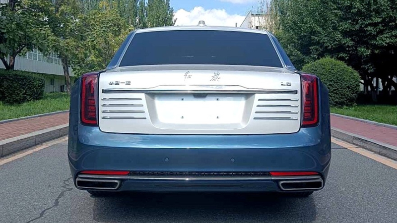 Новый Hongqi L5 готовится к выходу на рынок: ретро-стиль и цена на уровне Rolls-Royce