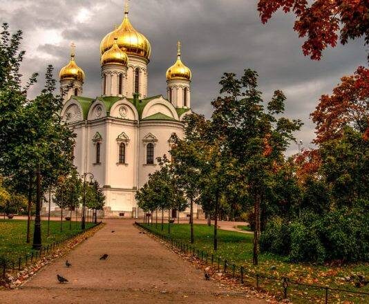 Почему на Иванов день 1 ноября наши предки не оставляли окна и двери дома открытыми