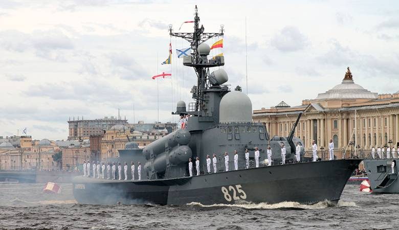 
Праздник моряков 30 октября: как красиво поздравить с Днем основания Российского военно-морского флота                