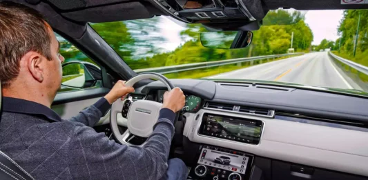 Тест-драйв автомобиля: особенности, этапы и важность проведения