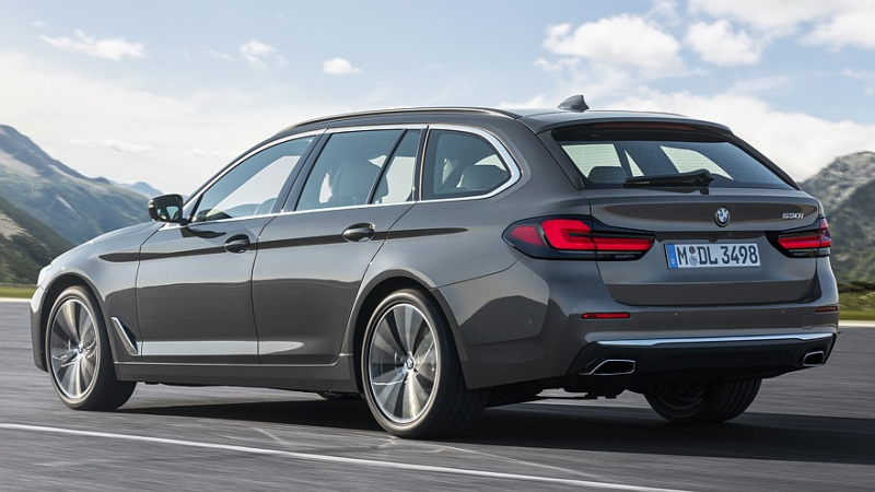 Универсал BMW 5 Series Touring: новые изображения