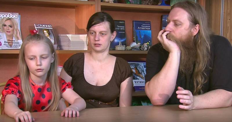 
Условия жизни большой семьи 11-летней студентки МГУ Алисы Тепляковой: что рассказал ее отец                