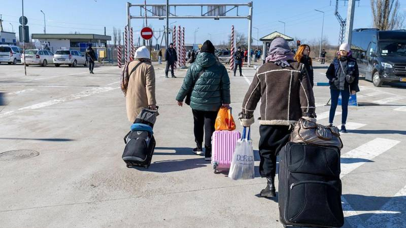 
Брошенная сыном в Мексике россиянка вернулась на родину: одиночество и трудности на границе с США                