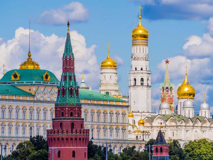 
Экстрасенсы предсказывают будущее: что ждет Россию и окончание спецоперации                