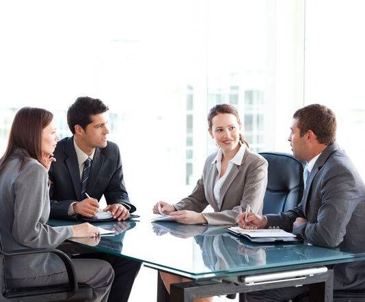 Издание Forbes обновило рейтинг лучших работодателей в РФ в 2023 году