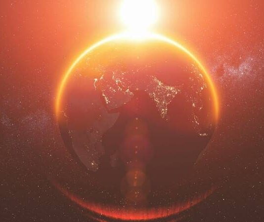 Магнитные бури в ноябре 2023 года: как побороть метеозависимость и снизить симптомы