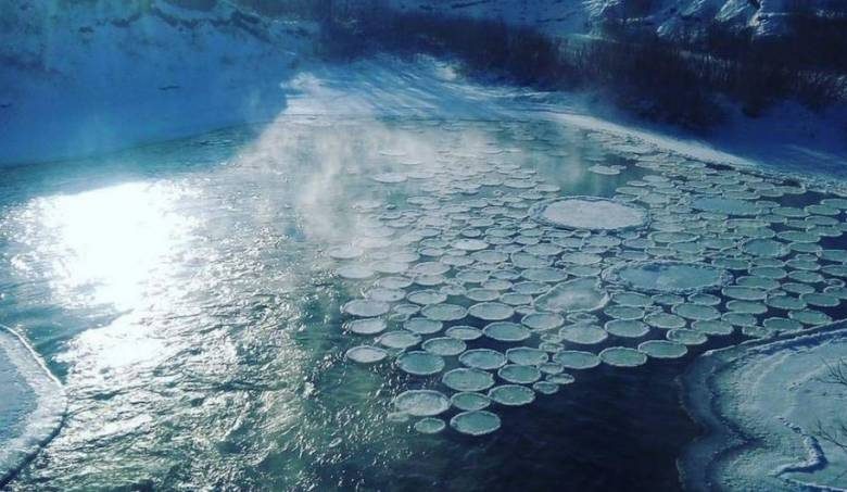 
Павел Ледостав 19 ноября: как на Руси рыбаки задабривали водяного и определяли по льду будущий урожай                