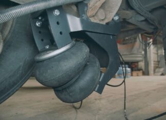 Пневмоподушки для прицепов: особенности, преимущества и правила выбора