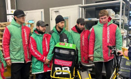 В Московской области автоинспекторы проводят правовые ликбезы с курьерами служб доставки