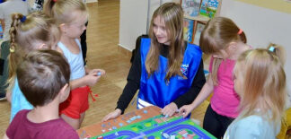 В Новгородской области всероссийский образовательный проект «Наставник ЮИД» вовлечет около 200 детей в деятельность ЮИДовского движения