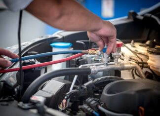 Заправка автокондиционера: тонкости процесса и основные правила