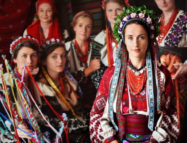 
Почему с Абросимова дня 20 декабря запрещались веселья и шумные гулянья                