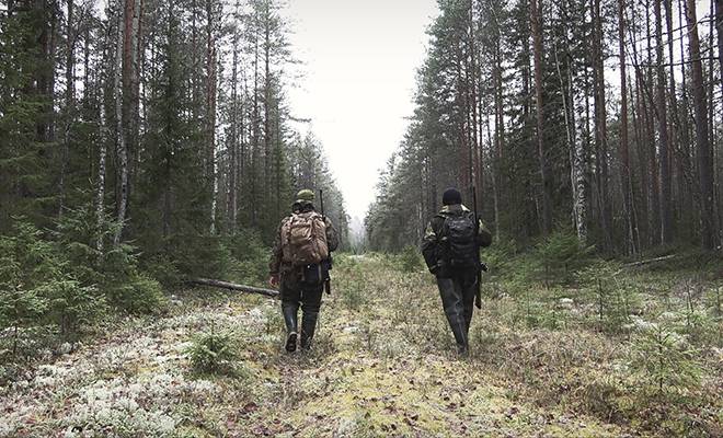 
Ушли в тайгу и не вернулись вовремя: нашлись отец и сын, которые пропали три недели назад в тайге                