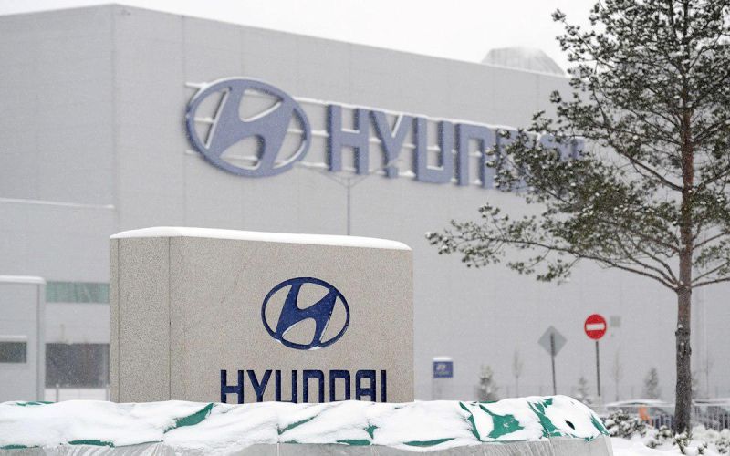 
            Hyundai продала свои заводы в России
        