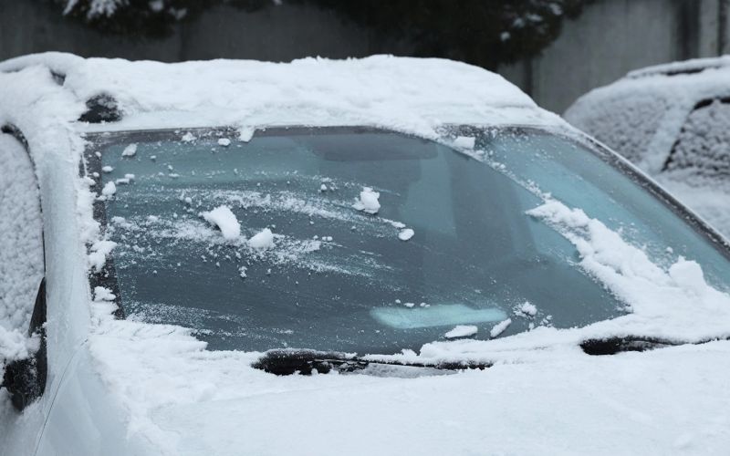 
            Как подготовить автомобиль к путешествию холодной зимой. Инструкция
        
