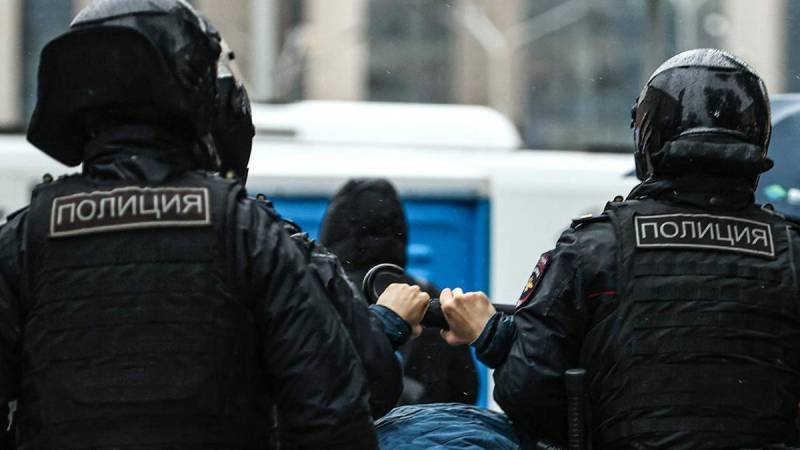 
В Белгороде задержаны подростки, нападавшие на прохожих                