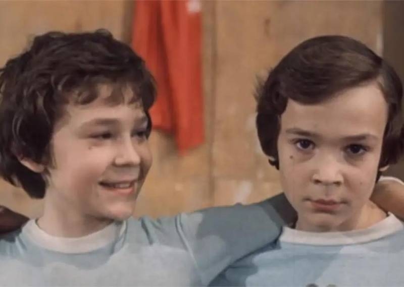 
Жизнь после &laquo;Электроника&raquo;: как сложилась судьба актеров знаменитого фильма                