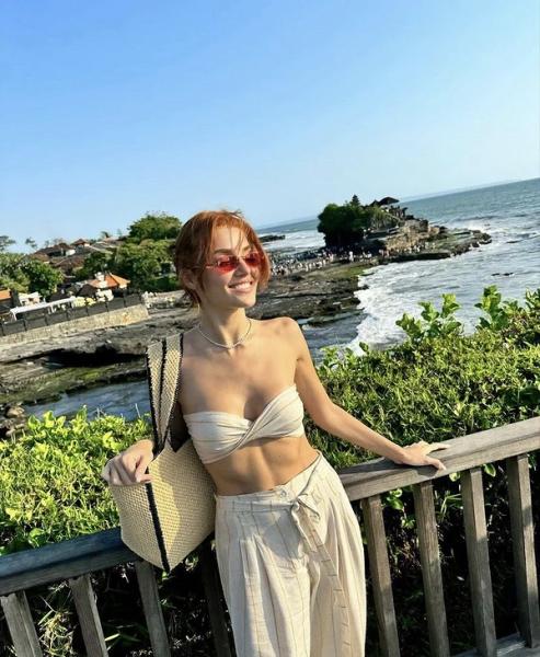 Звездный Новый год: как отметили праздник известные личности