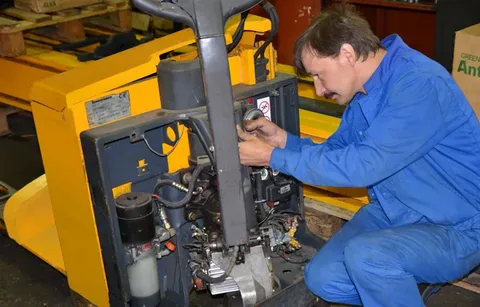 Неисправности гидроцилиндра на автопогрузчике: причины, диагностика и ремонт